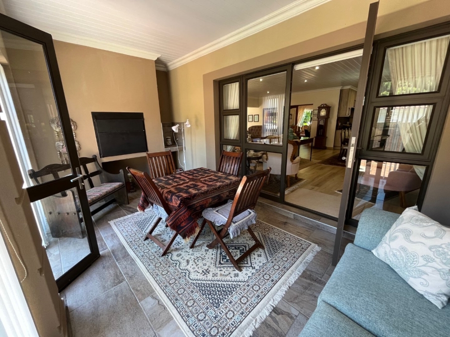 3 Bedroom Property for Sale in Outeniqua Strand Western Cape